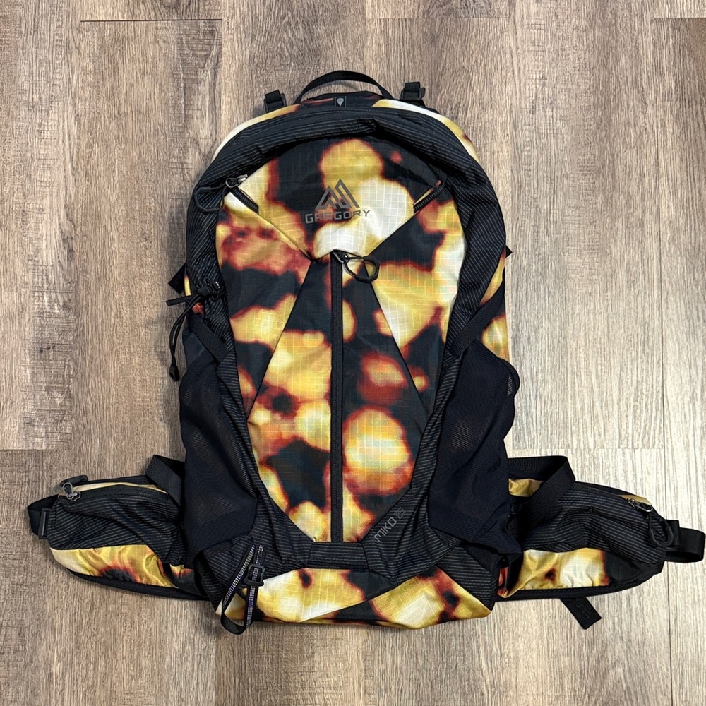 Gregory Miko 15L Men's Hiking Backpack – Summer Solstice – Excellent Condition